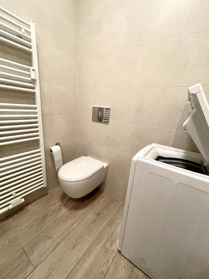 Bright With Free Private Parking Appartement Meran